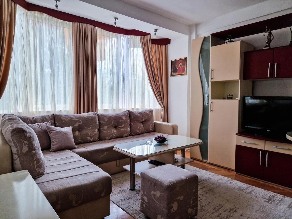 Boulevard Apartments Kumanovo Eksteriør bilde